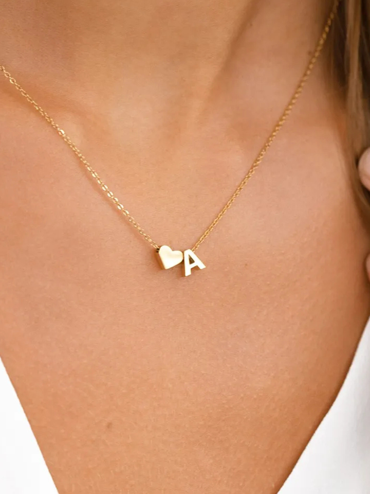 HEART NECKLACE WITH INITIAL